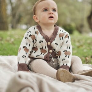 Cárdigan de punto para bebé con diseño de ovejas en tonos chocolate